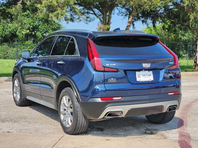 2020 Cadillac XT4 — interior view
