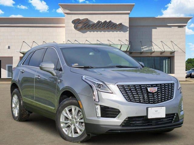 2026 Cadillac XT5 Luxury in Argent Silver Metallic — front three-quarter view