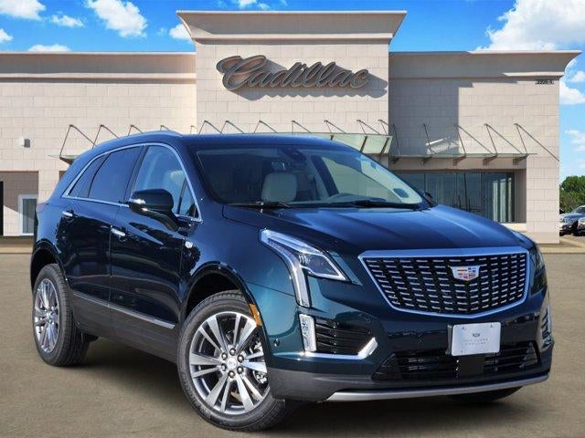 2026 Cadillac XT5 Premium Luxury in Emerald Lake Metallic — front three-quarter view